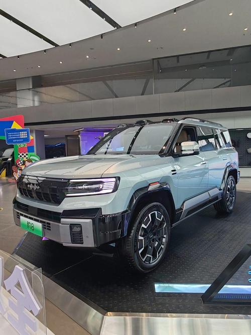 东莞211比亚迪方程豹硬派越野的爆款，英菲尼迪35周年与你共成长